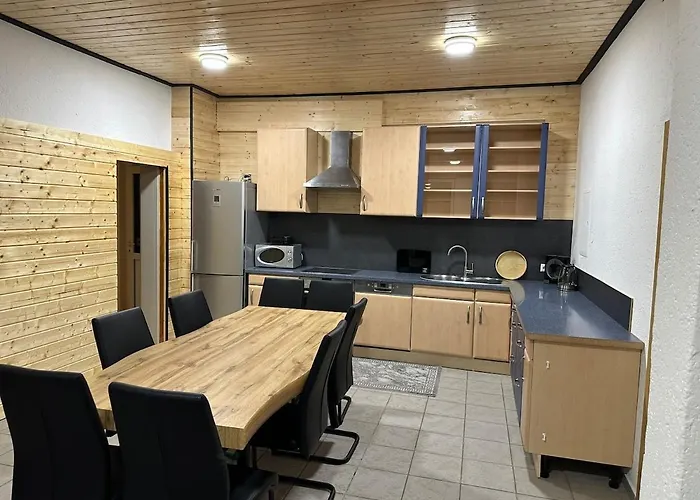 Apartmán Fuer Monteure, Ruhige Lage Nahe Dem Zentrum Lampertheim
