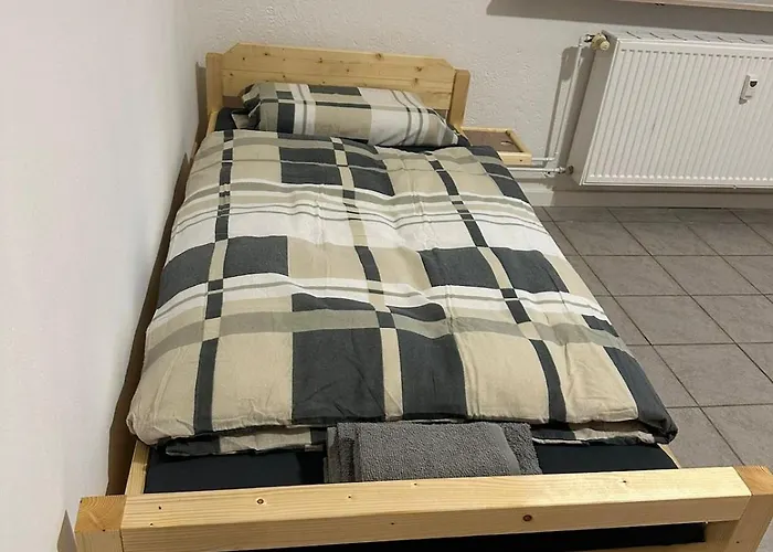 Fuer Monteure, Ruhige Lage Nahe Dem Zentrum Lampertheim